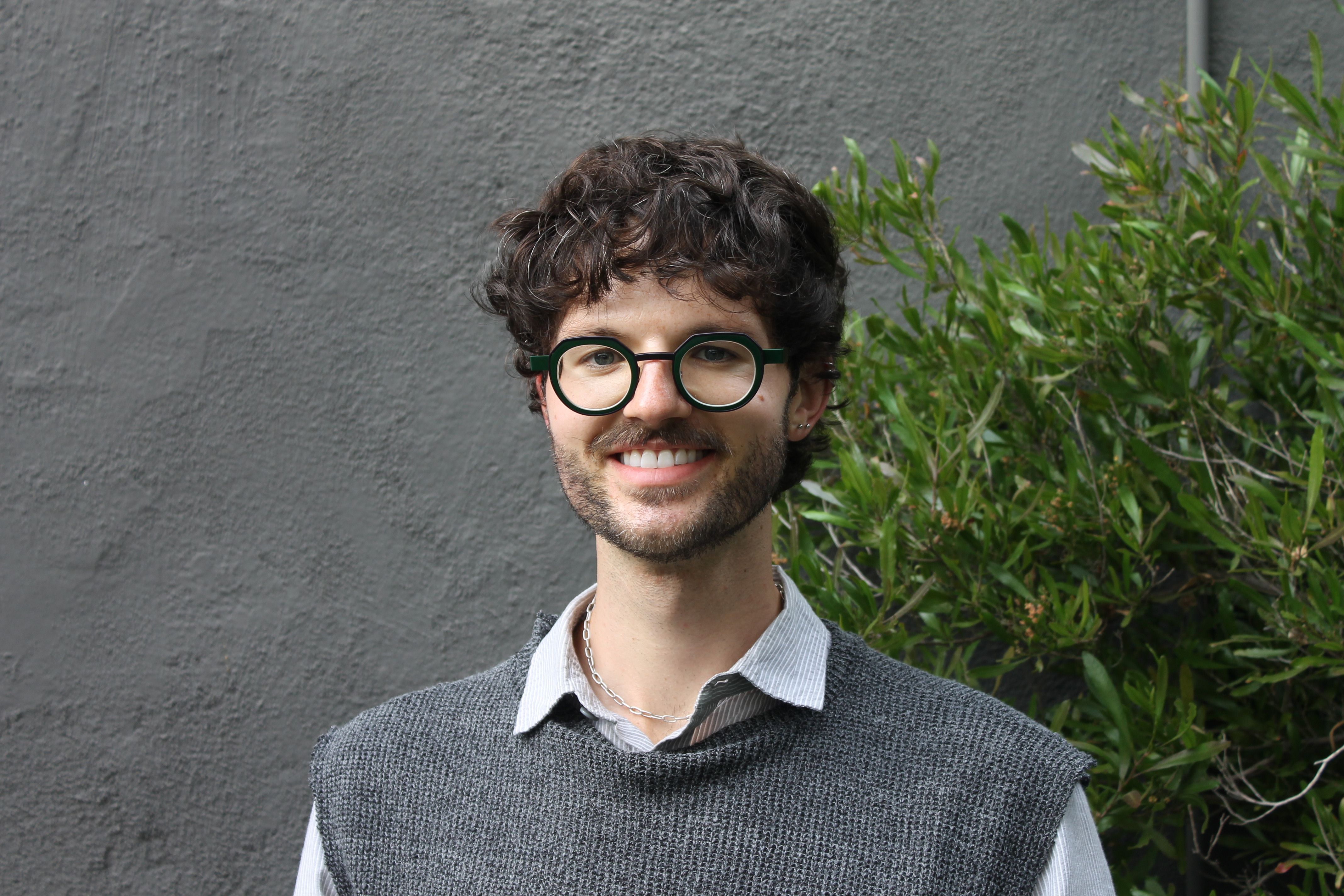Sean Collins Headshot